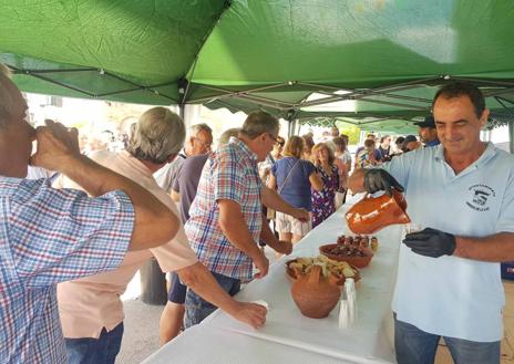 Imagen secundaria 1 - Jornada de fiesta y tradición alfarera