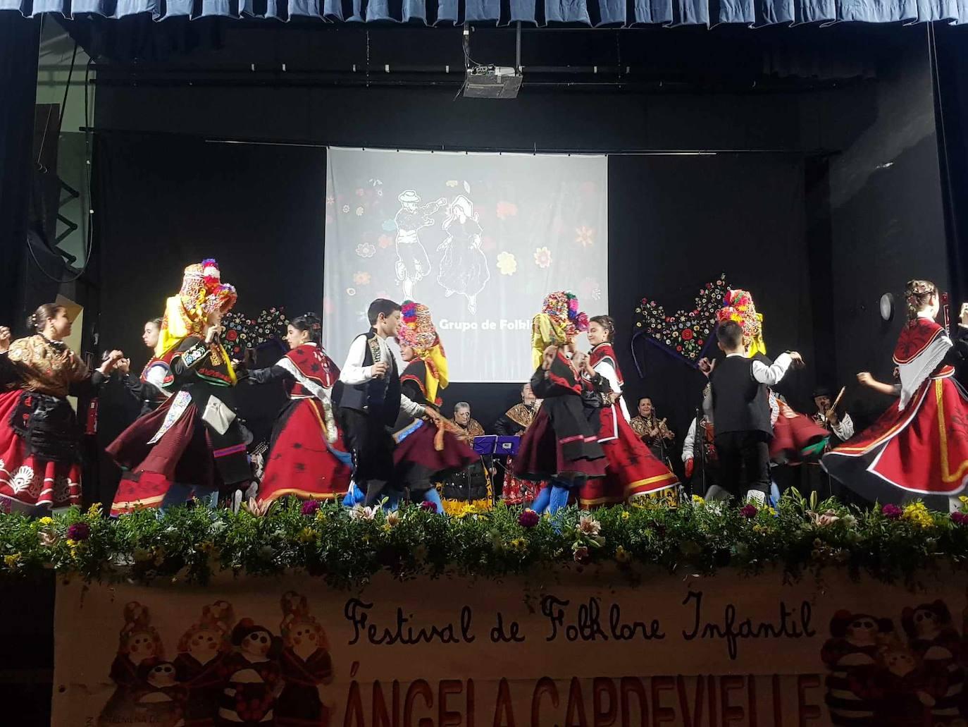 Arroyo acogió la XXII edición del Festival Folklórico Infantil Ángela Capdevielle