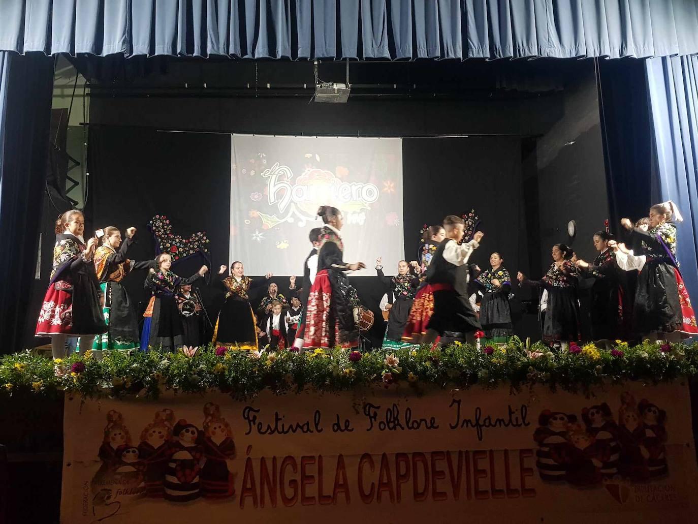 Arroyo acogió la XXII edición del Festival Folklórico Infantil Ángela Capdevielle