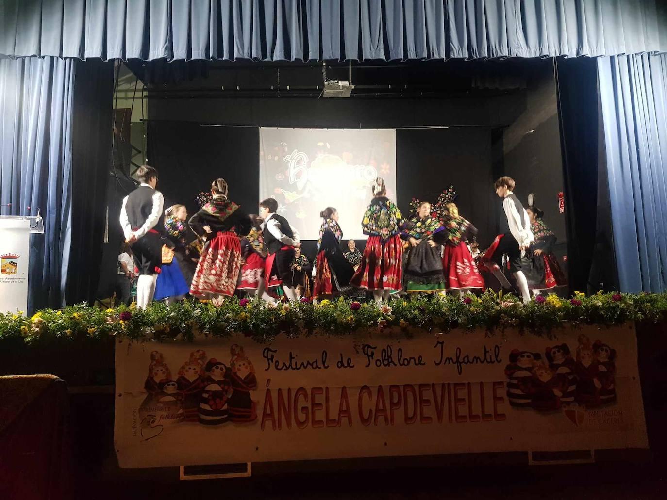 Arroyo acogió la XXII edición del Festival Folklórico Infantil Ángela Capdevielle