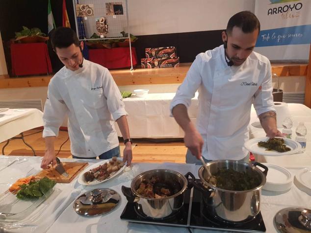 Show-cooking.