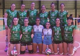 Plantilla del Extremadura Arroyo, de la que solo Sara Molano (7) sigue siendo baja.