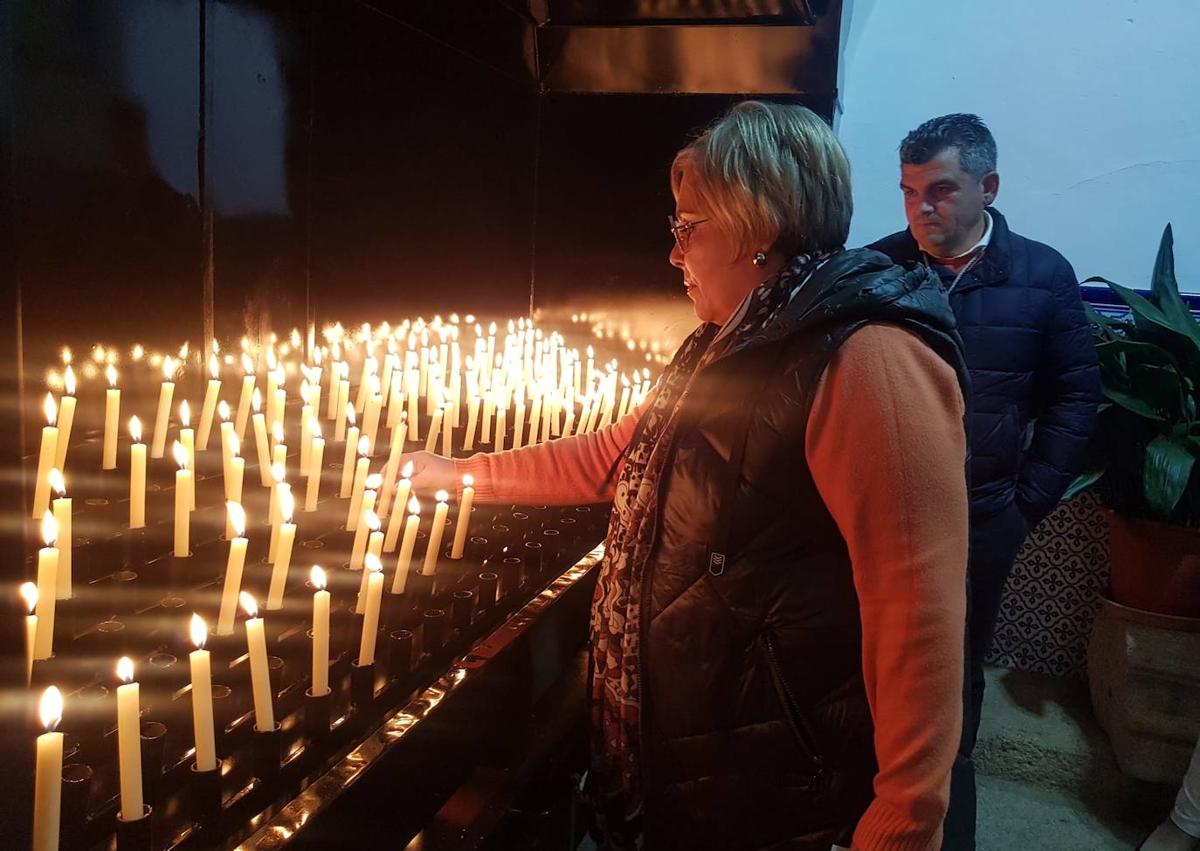 Imagen secundaria 1 - Inaugurado un nuevo quemador de velas en el Santuario de Ntra. Sra. de la Luz