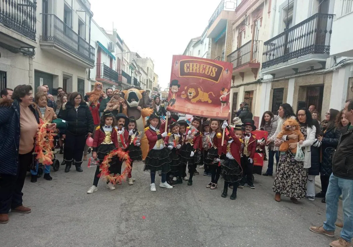 La lluvia obliga a cambiar de fecha el desfile de Carnaval Infantil