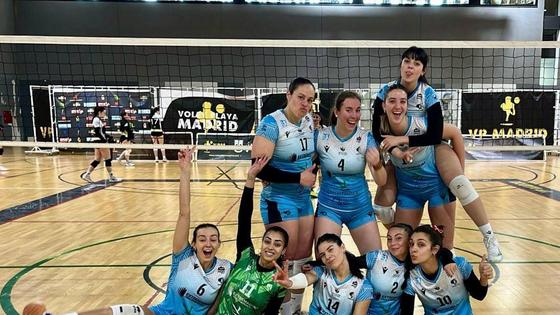 El Extremadura Arroyo somete al VP Madrid (0-3) con un bloqueo infranqueable