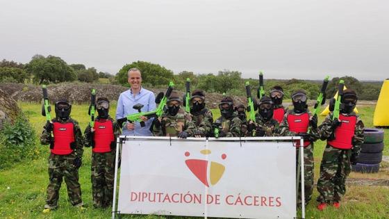 Jornada de Paintball en la dehesa arroyana