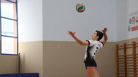 El Extremadura Arroyo ficha a la receptora dombenitense Carolina Afán
