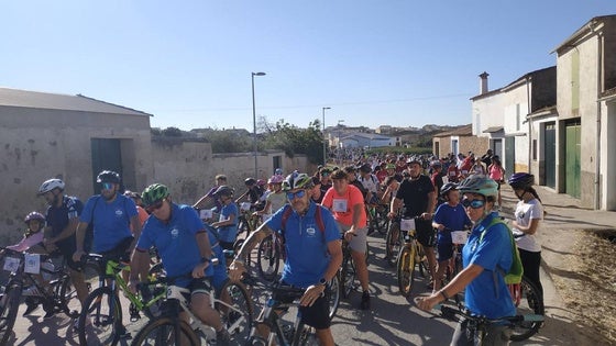 Más de 500 personas disfrutaron de la XXII Marcha Mountain Bike de Arroyo de la Luz