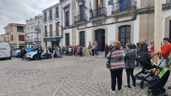 Minuto de silencio por las víctimas de la dana
