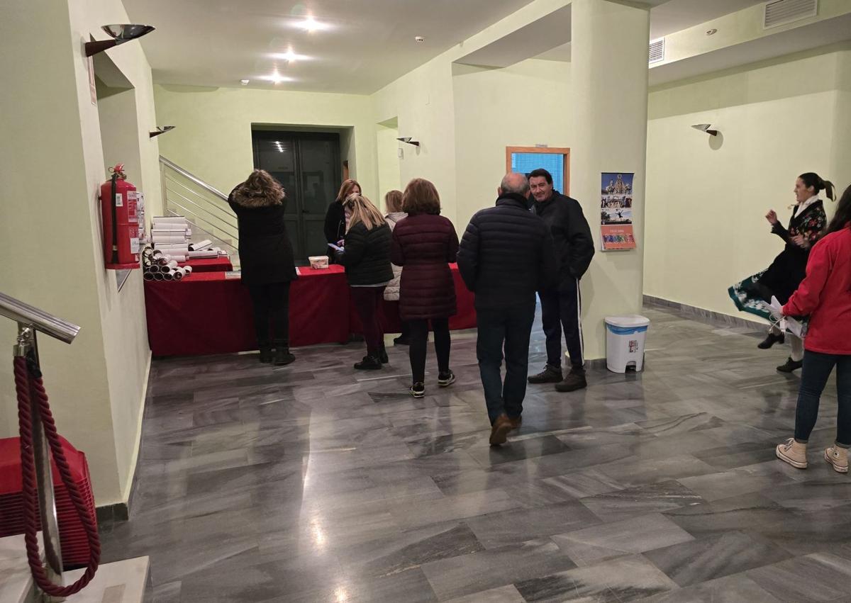 Imagen secundaria 1 - La Gala Solidaria volvió a llenar el Cine-Teatro