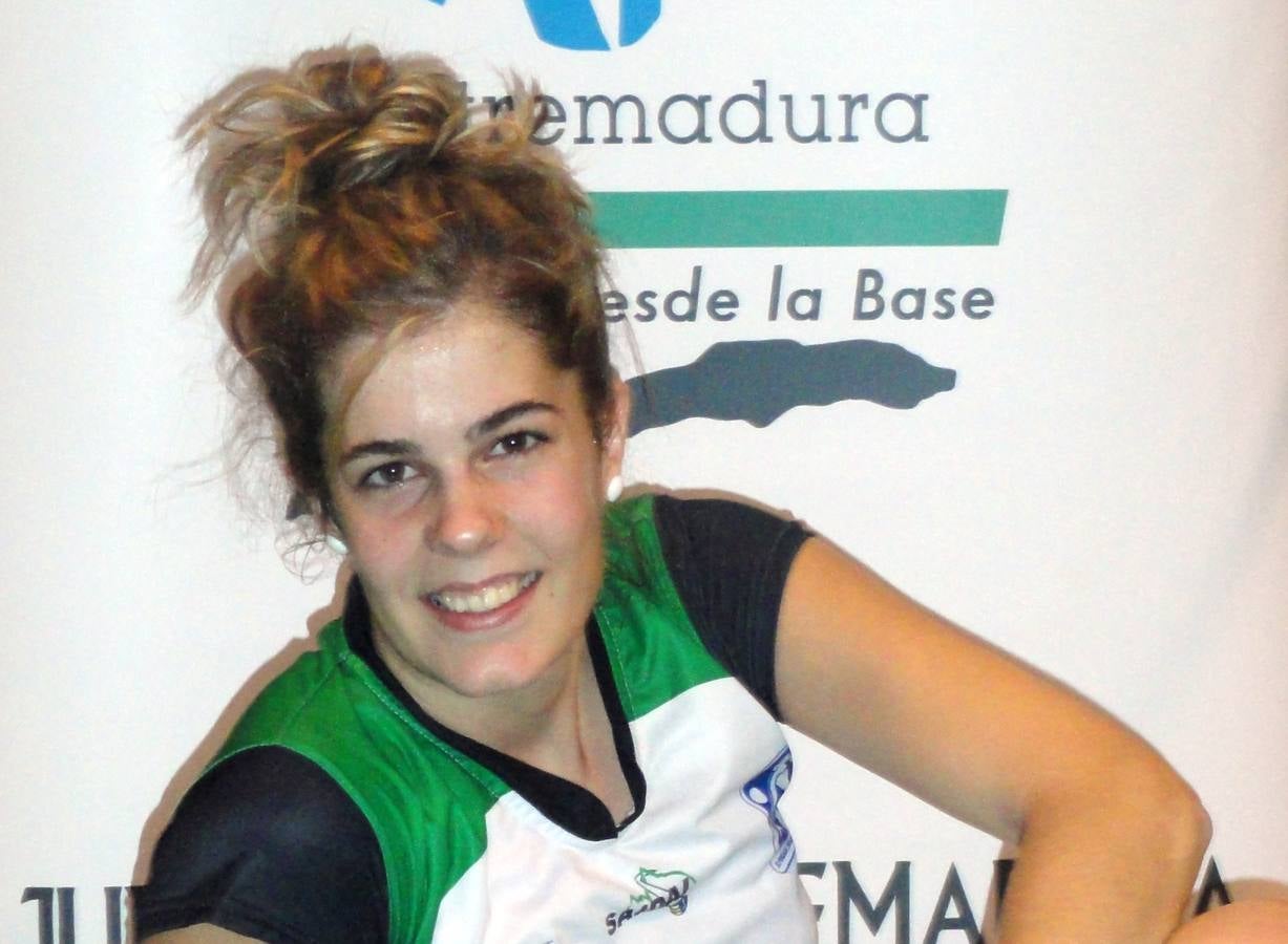 La capitana del Extremadura Arroyo, Yohana Rodríguez.