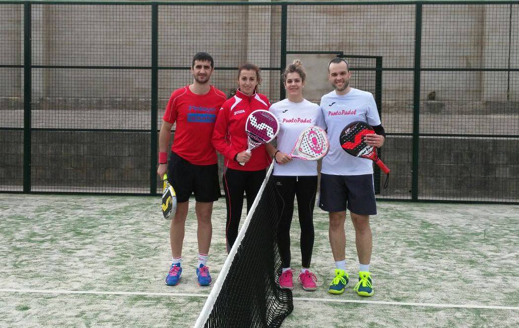 Eduardo Quintero, Carmen Castaño, Yohana Rodríguez y Carlos Caro. 