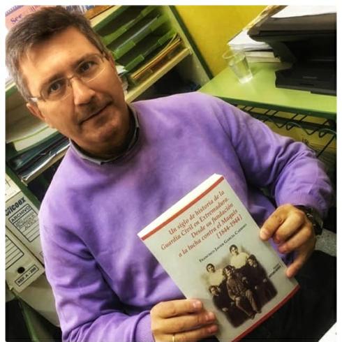Francisco Javier García, recibirá el 9 de noviembre el XVI Premio Arturo Barea de Investigación histórica de manos de la Diputación de Badajoz.