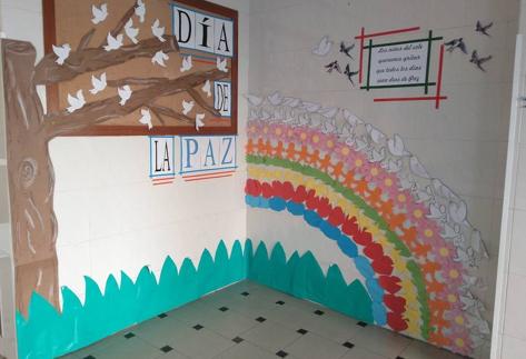 Mural dibujado por los alumnos
