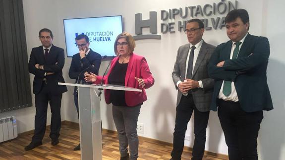 De inquierda a derecha: José Luís Ramos, Miguel Ángel Gallardo, Rosario Cordero, Ignacio Caraballo y Gabriel Cruz