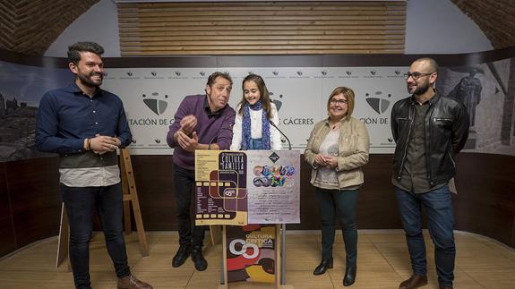 De izquierda a derecha: Álvaro Sánchez Cotrina, Francisco Javier Lucas, Lola Álvarez, Rosario Cordero y Jonatan Carranza Sojo