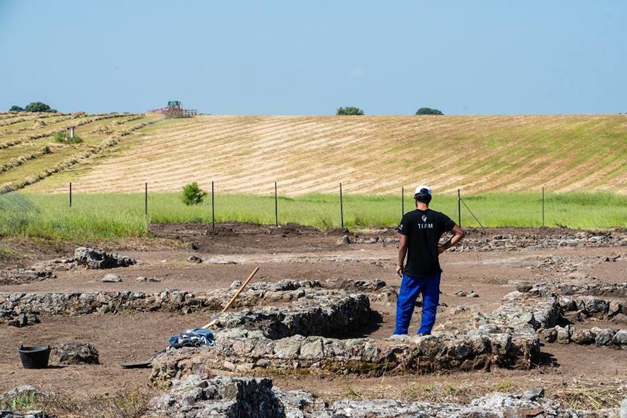 'Descubriendo historia', una de las fotografías premiadas de Daniel Álvarez Salceda 