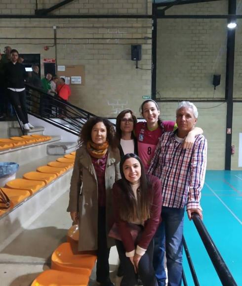 Inma Lavado mejor bloqueadora de SF2 y al septeto ideal de la sexta jornada