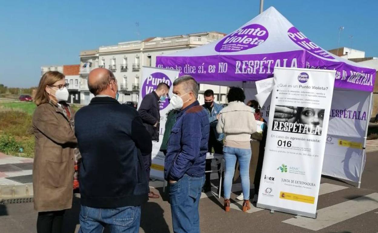 Comienzan las actividades del Día Internacional de la Eliminación de la Violencia contra la Mujer