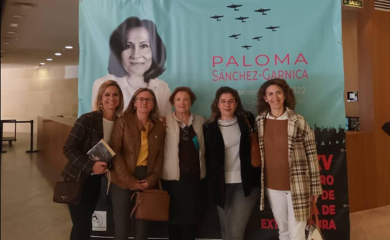 Calamonteñas asistentes al congreso. 