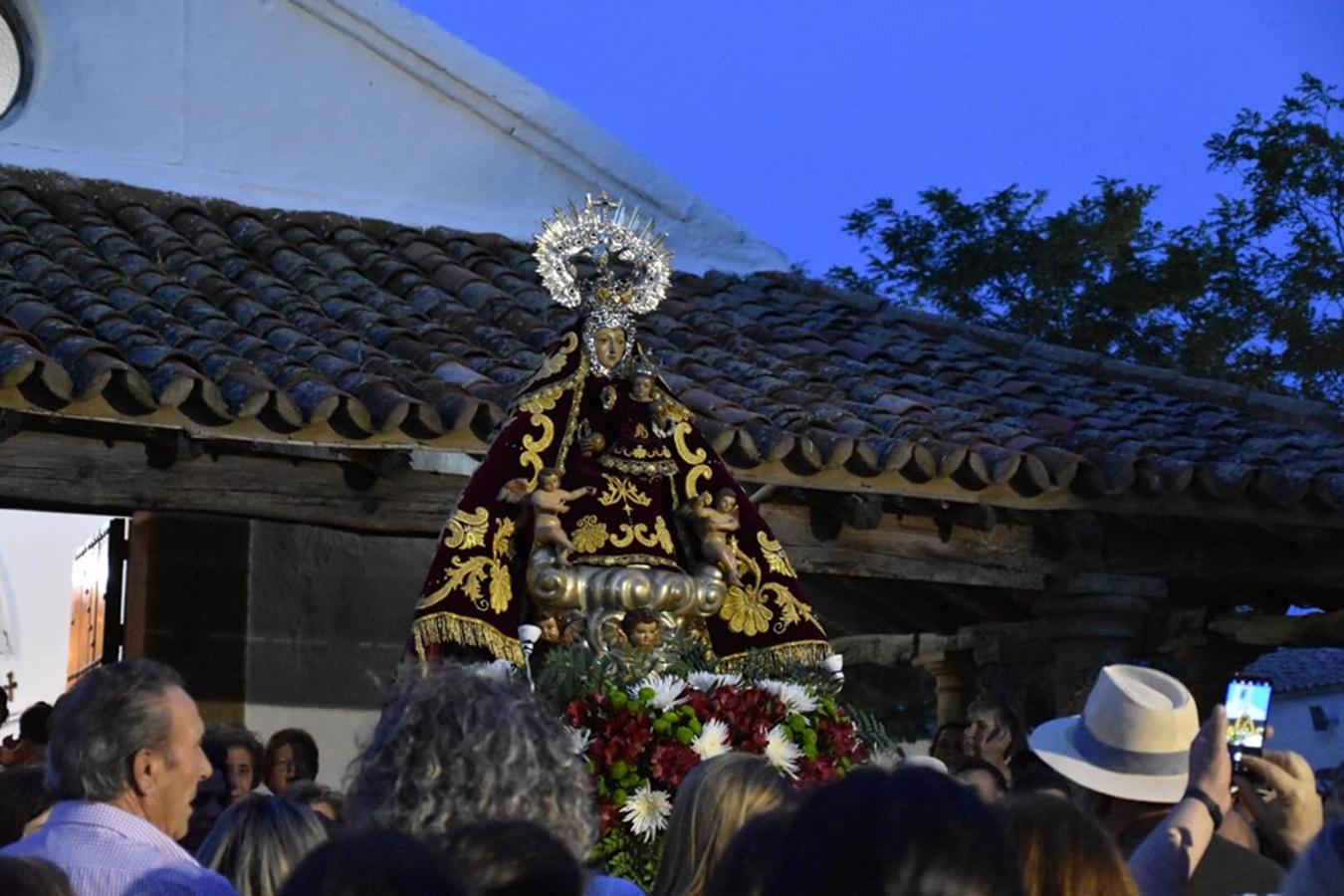 El pueblo de Campanario despidió a su Patrona, que tras 37 días en la parroquia, regresó el domingo 2 de junio a su ermita FOTOS: A. C.