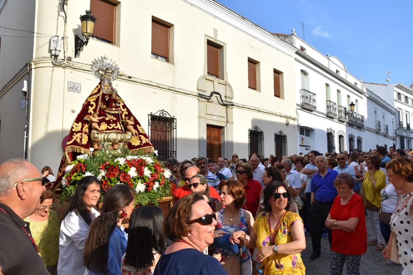 El pueblo de Campanario despidió a su Patrona, que tras 37 días en la parroquia, regresó el domingo 2 de junio a su ermita FOTOS: A. C.