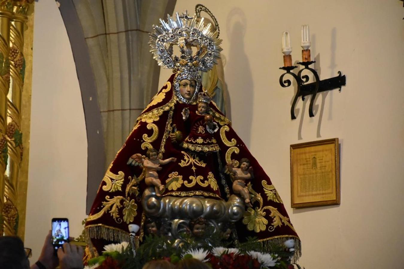 El pueblo de Campanario despidió a su Patrona, que tras 37 días en la parroquia, regresó el domingo 2 de junio a su ermita FOTOS: A. C.