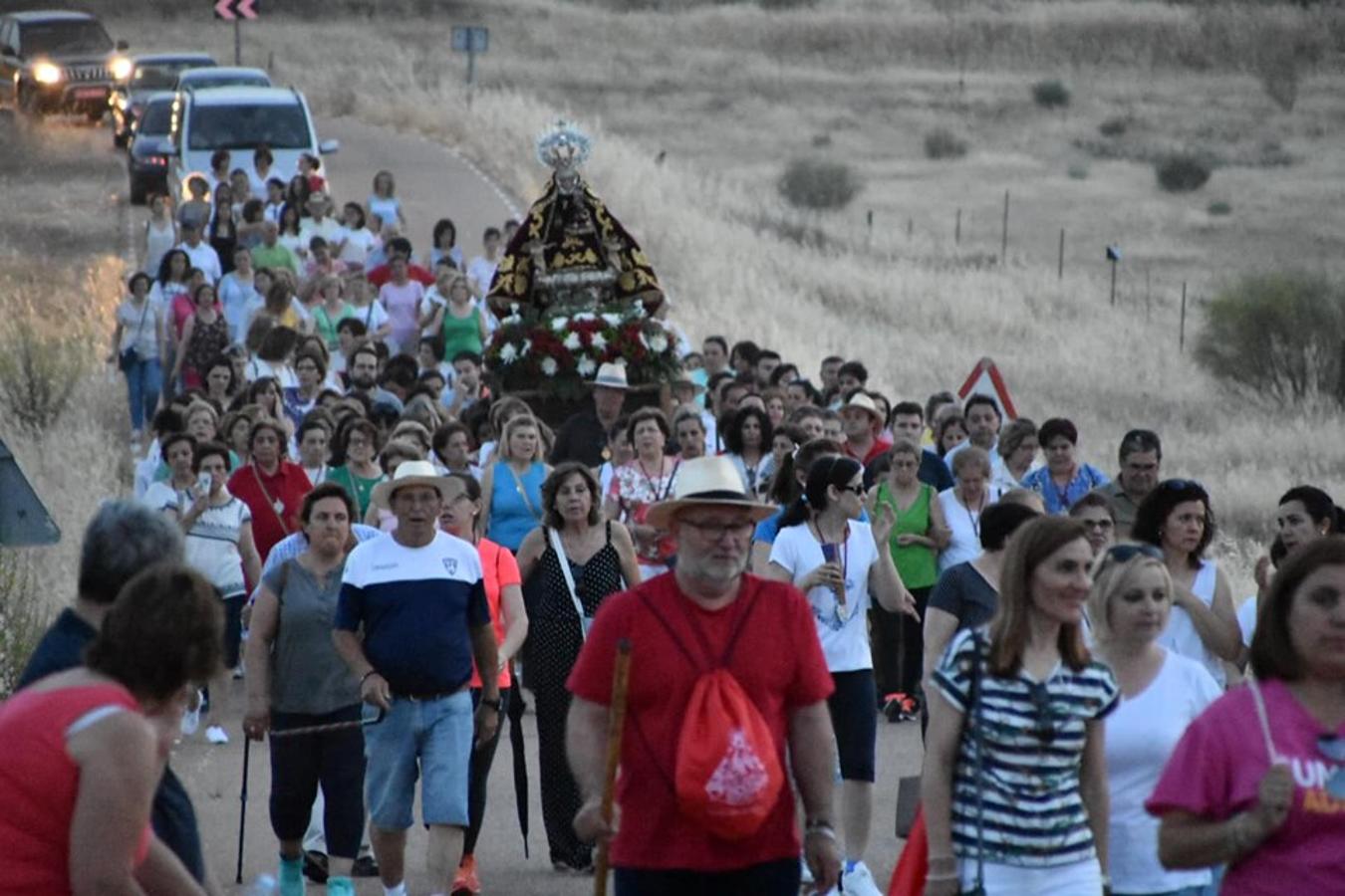 El pueblo de Campanario despidió a su Patrona, que tras 37 días en la parroquia, regresó el domingo 2 de junio a su ermita FOTOS: A. C.