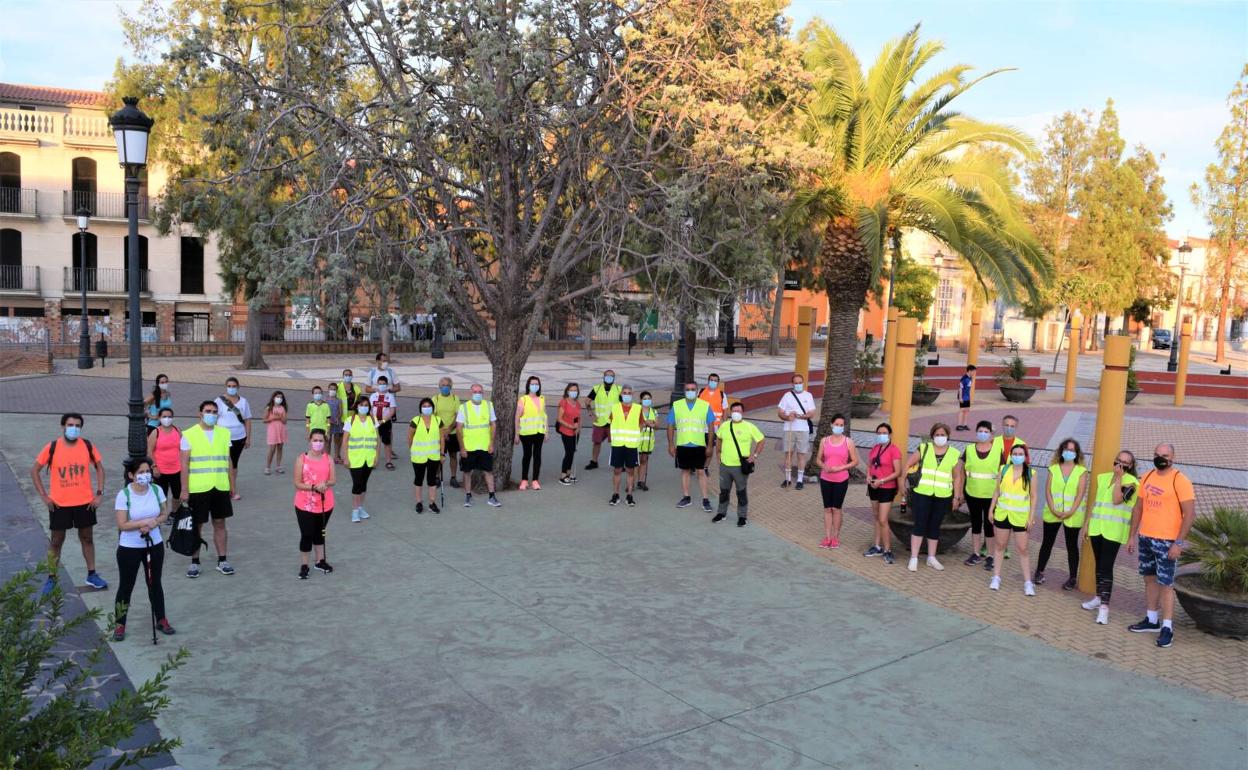 Participantes en la ruta a La Guarda. 