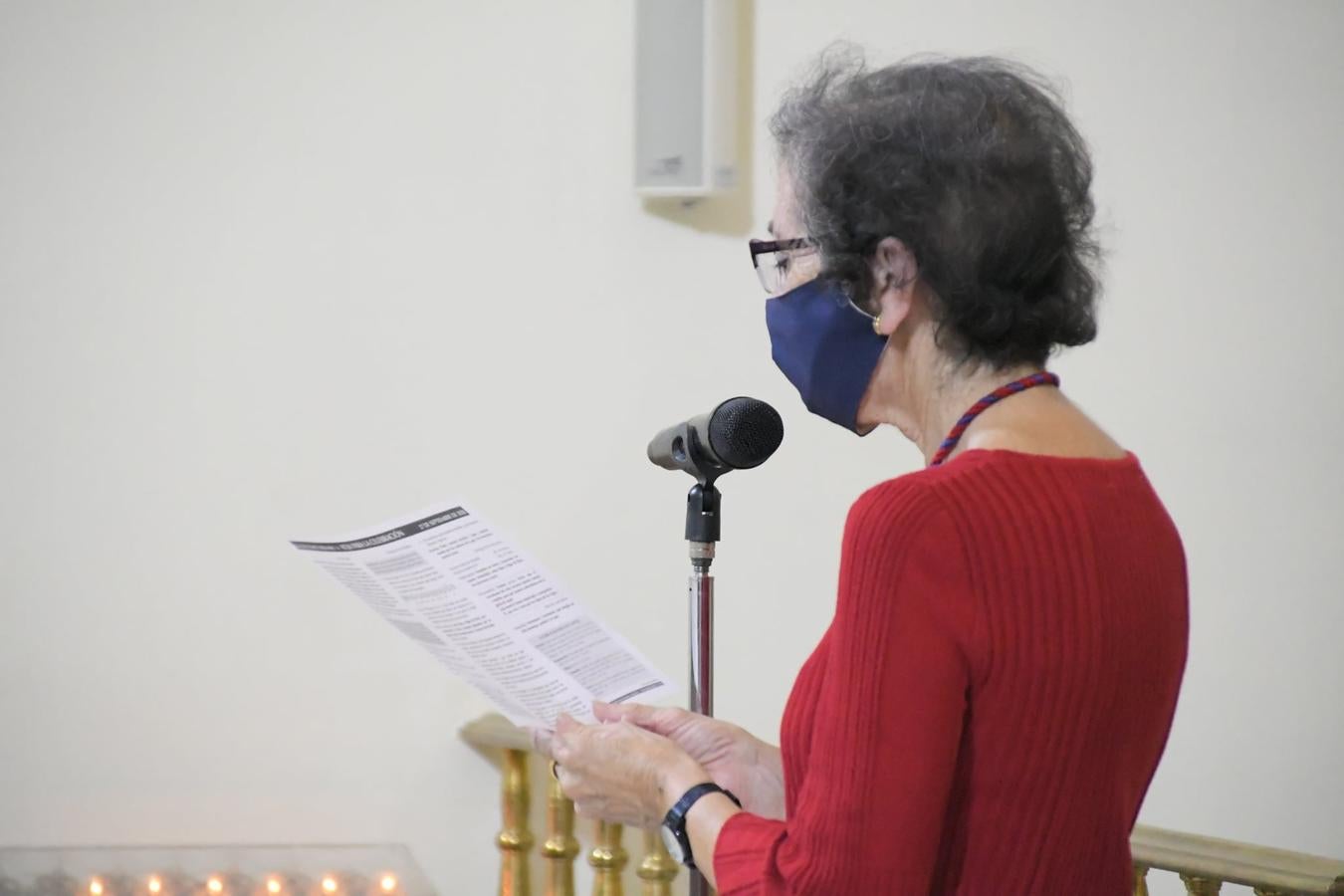 Durante el fin de semana han tenido lugar los actos de celebración del LXV Aniversario de Coronación de la Virgen de Piedraescrita. Este año, dichos actos se han celebrado en la iglesia de la Asunción ante un cuadro de la Virgen, y con aforo reducido y medidas de seguridad. Eso sí, no han faltado la gran fe y devoción que los campanarienses demuestran a su patrona.