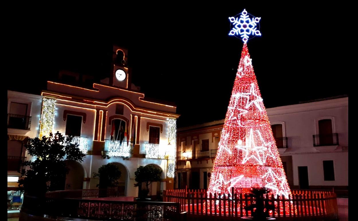 Campanario enciende la Navidad para que la magia no falte en tiempos difíciles