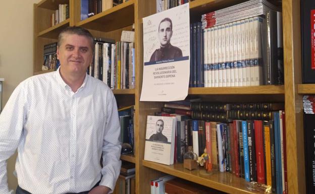 Antonio Molina, autor del libro.