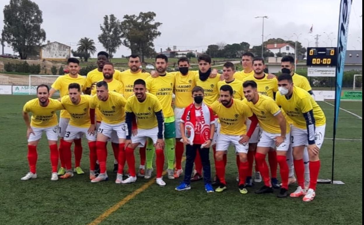 Emotivo gesto del CF Campanario hacia el portero Jerry