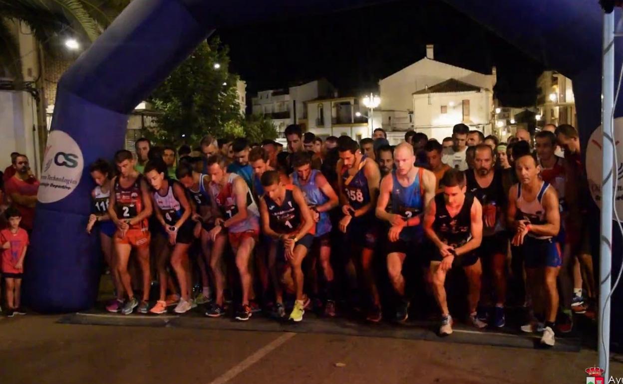 Corredores en la 'Campanaria nocturna'. 