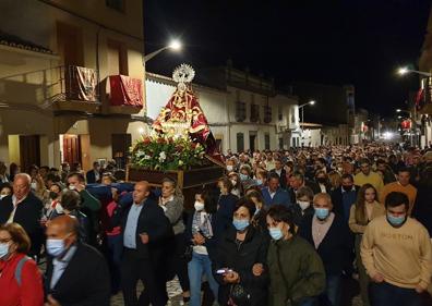Imagen secundaria 1 - Entrada de la Virgen de Piedraescrita. 