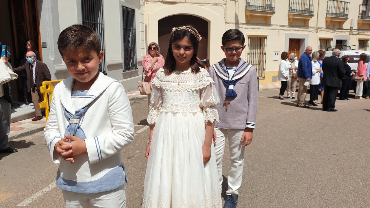 Los campanarienses acompañaron a la Virgen de Piedraescrita en la eucaristía y posterior procesión. 
