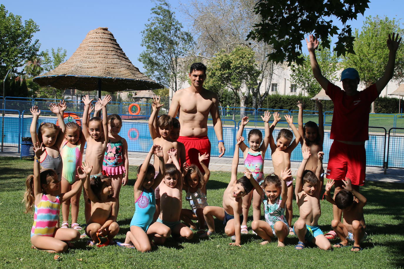Uno de los cursos más demandados del verano son los de natación.
