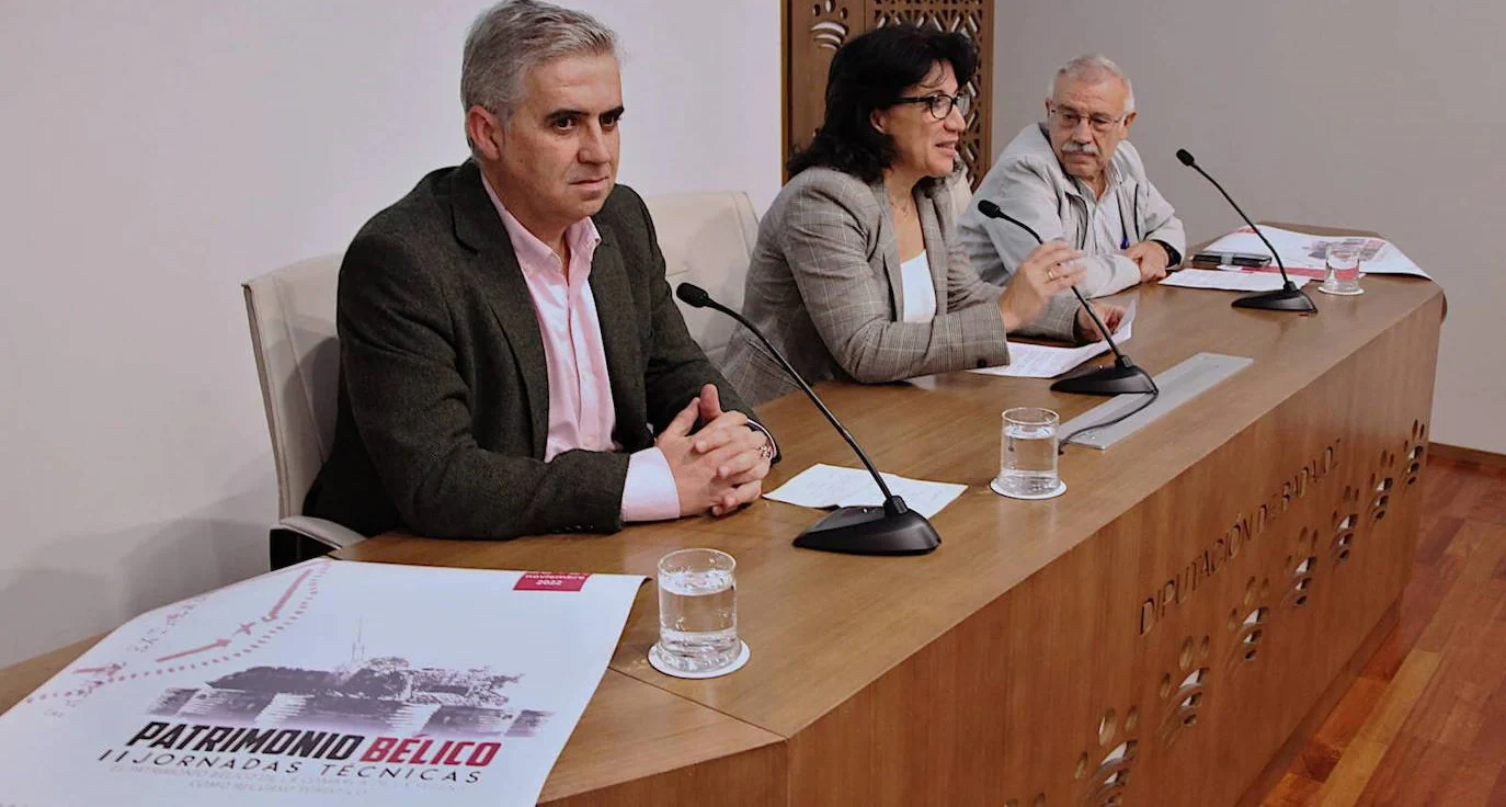 Presentación en la Diputación de Badajoz de las II Jornadas de Patrimonio Bélico 'La Serena' 