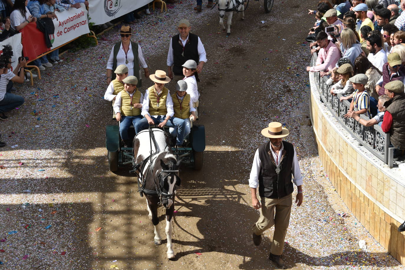 Fotos Desfile de carrozas y caballerías Romería de Piedraescrita 2023