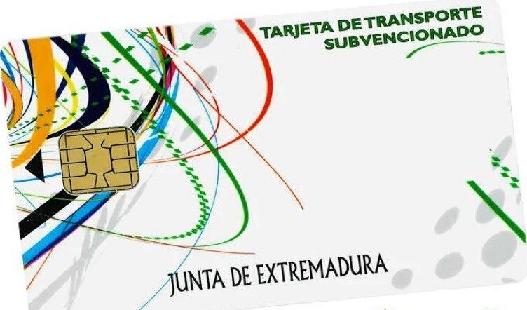 La Junta bonificará el 100% de transporte interurbano a los titulares de la tarjeta subvencionada