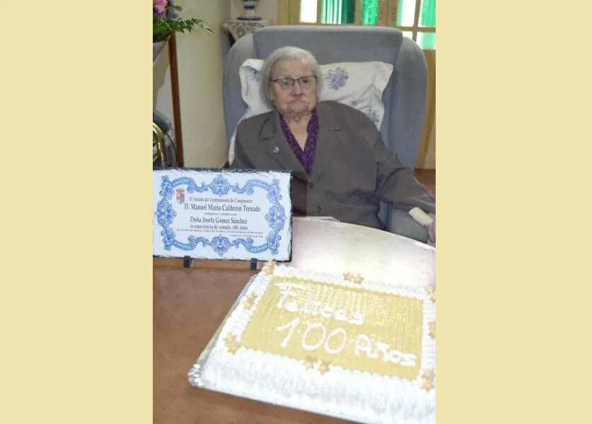 Josefa Gómez, 'Josefita la comadrona', el día de su 100º cumpleaños