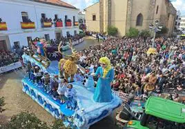 'Frozen', carroza ganadora del desfile de la romería de Piedraescrita 2024 en Campanario.