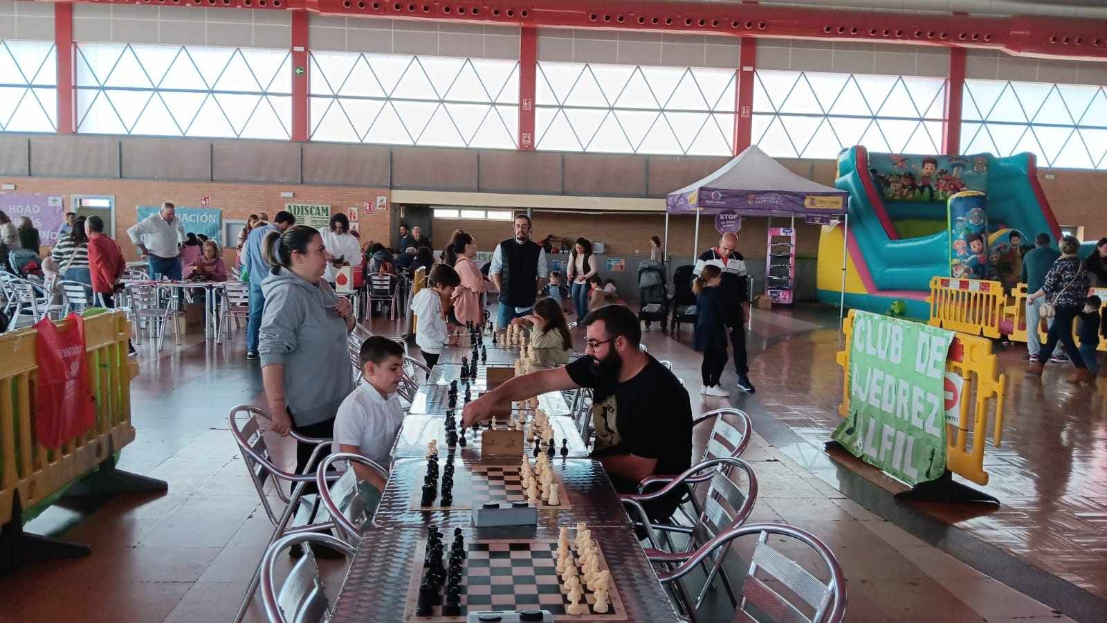 Fotos: Pequeños y mayores disfrutan de &#039;La mañana más joven&#039;