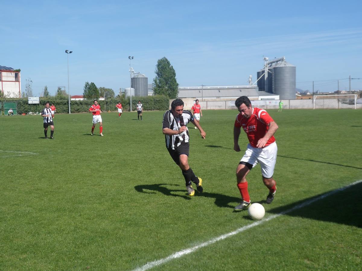 Acción de un partido del Campanario Atlético. 