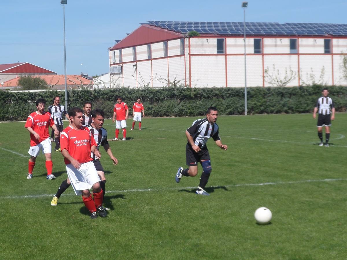 Acción de un partido del Campanario Atlético. 