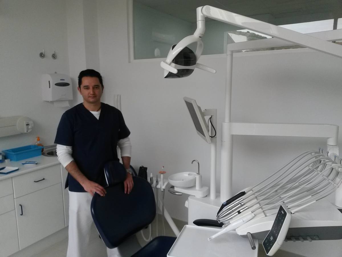 "Intento que el cliente se encuentre cómodo para así evitar el miedo al dentista"