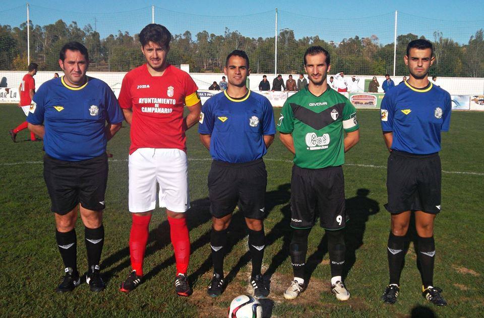 Fidel, de capitán en Berlanga, seguirá una temporada más visitiendo la camiseta del Campanario. 