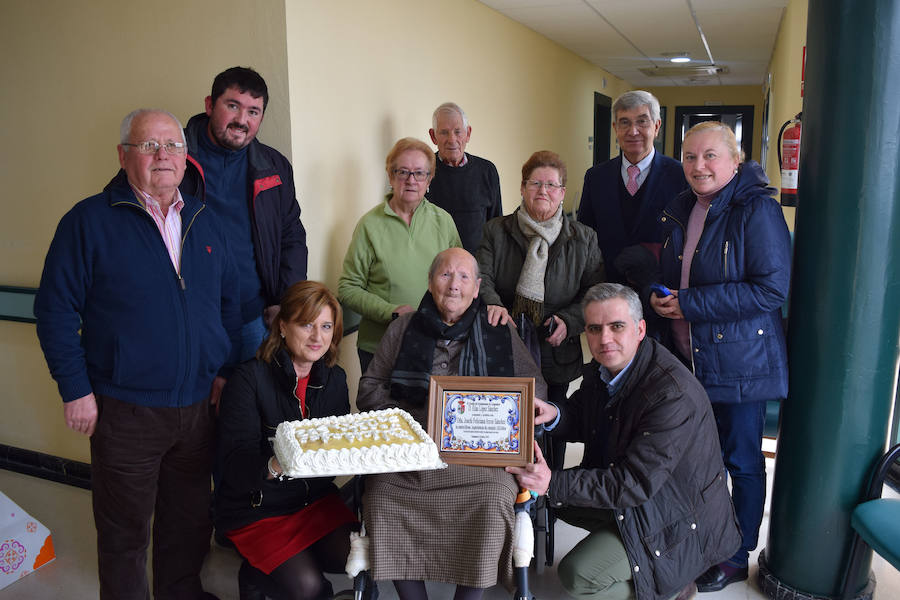 La vecina campanariense Josefa Feliciana Arcos cumple 102 años