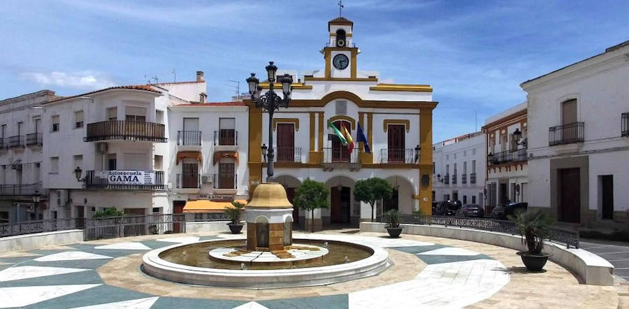 El Ayuntamiento hará ocho contrataciones con cargo al Plan de Empleo Social