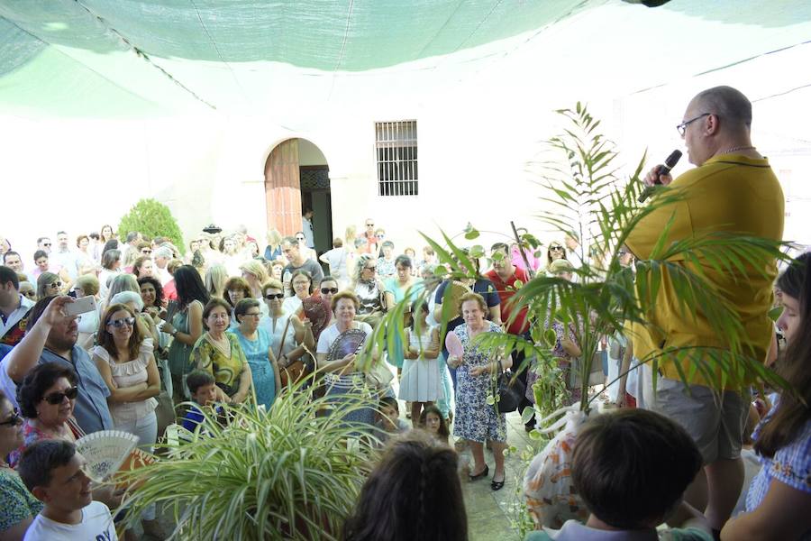 La popular 'Rifa de los Tiestos' se celebra este domingo 15
